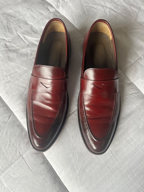 Mens burgundy loafers size 9 1/2